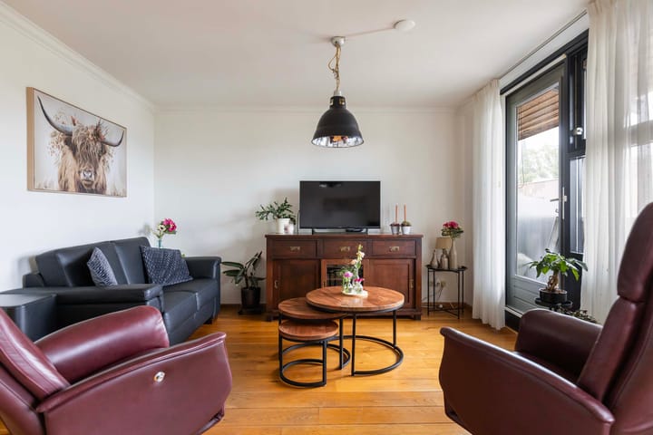 Foto 16 van Burgemeester Leenstraat 20