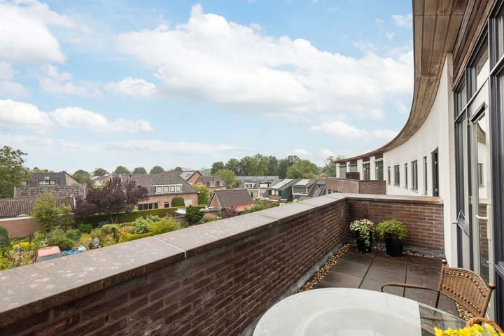 Foto 35 van Burgemeester Leenstraat 20