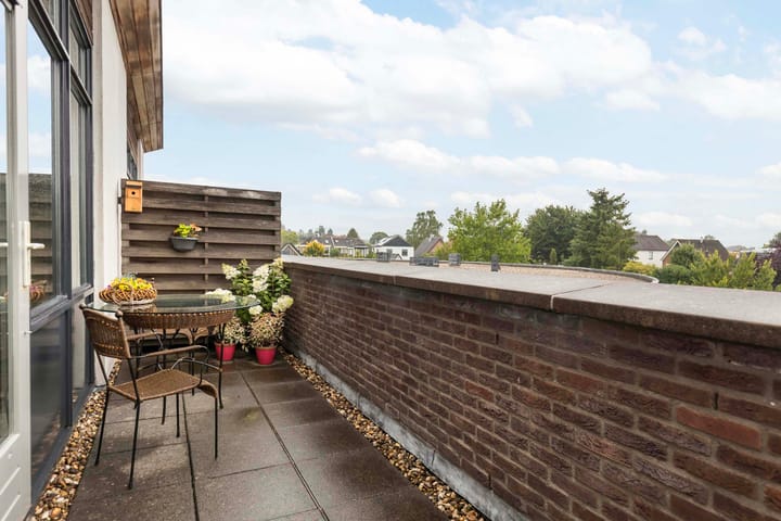 Foto 36 van Burgemeester Leenstraat 20