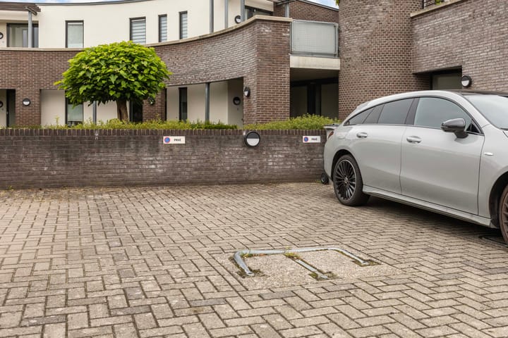 Foto 37 van Burgemeester Leenstraat 20