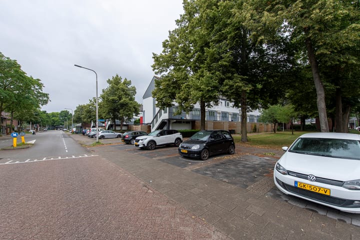 Foto 41 van Strausslaan 37