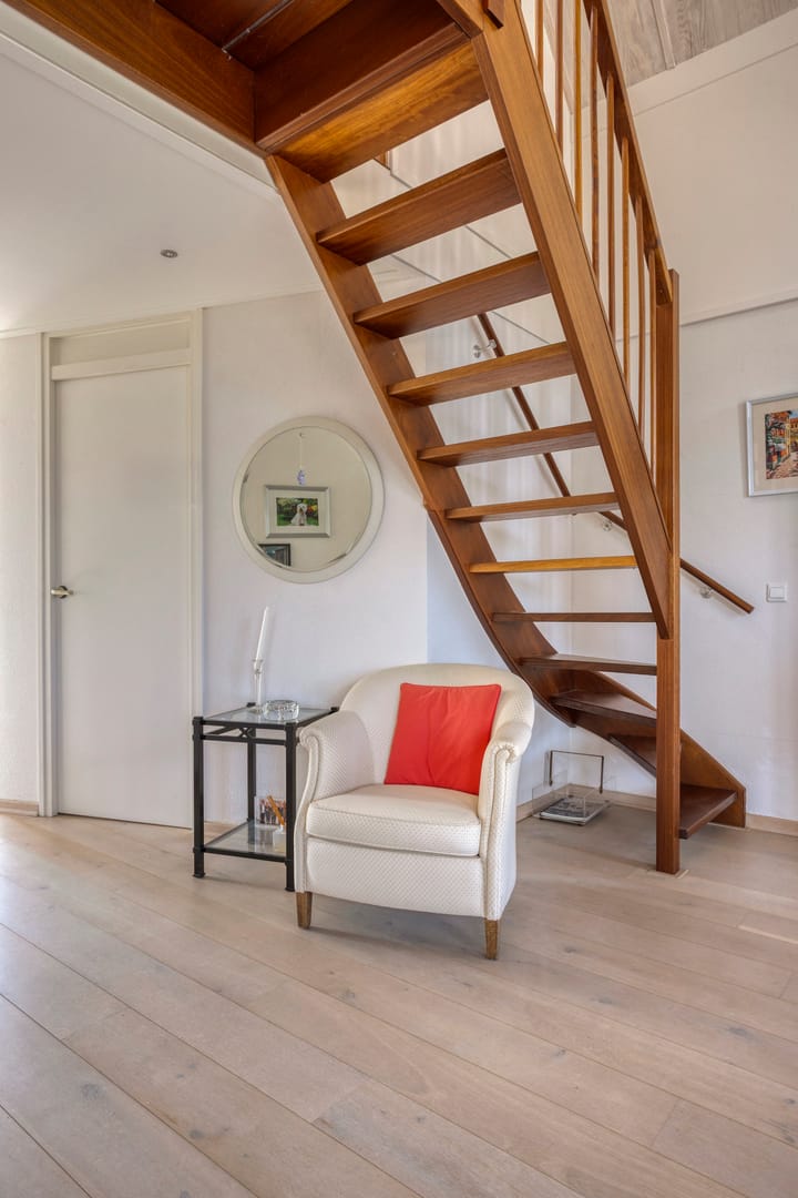 Foto 19 van Zilvermeeuw 34