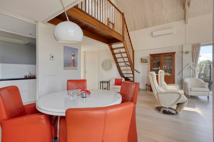 Foto 26 van Zilvermeeuw 34