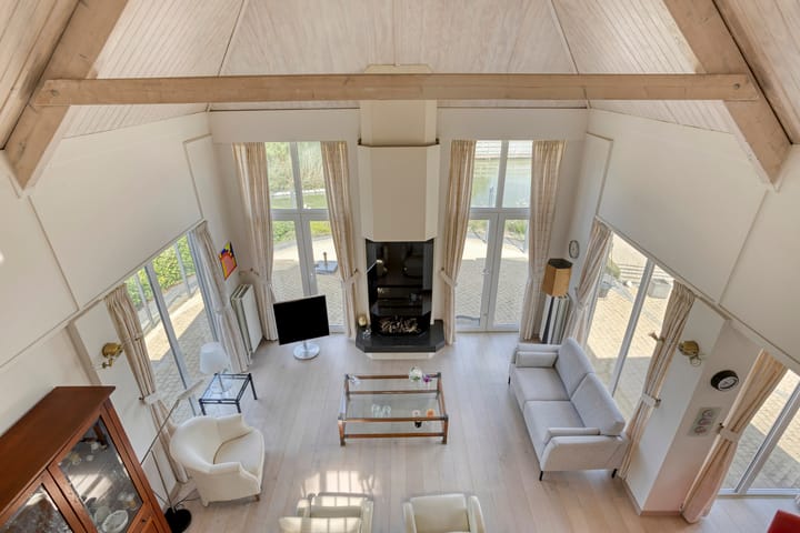 Foto 41 van Zilvermeeuw 34