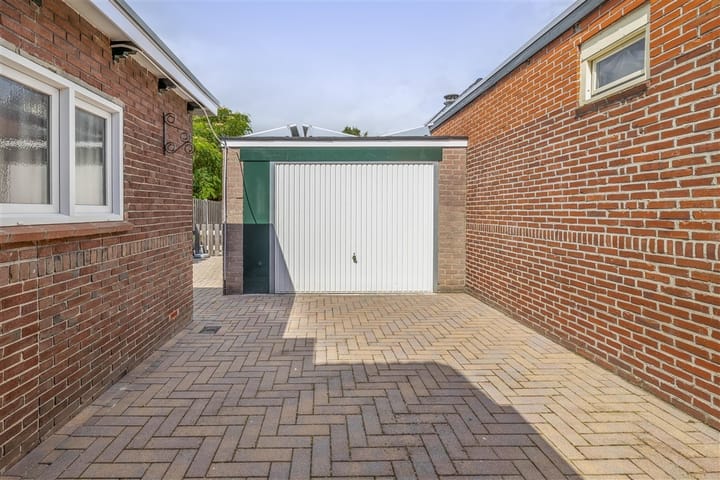 Foto 8 van Langeleegte 112