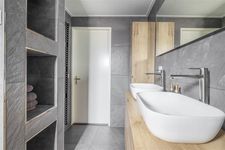 Foto 23 van Langeleegte 112