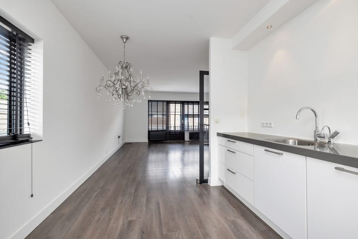 Photo 16 of Boogschutter 143