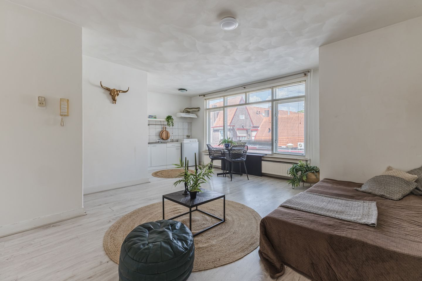 Foto 1 van Pastoor van Arslaan 5