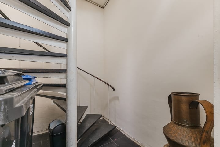 Foto 4 van Pastoor van Arslaan 5