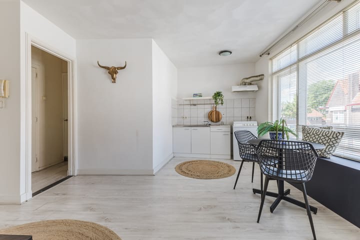 Foto 8 van Pastoor van Arslaan 5