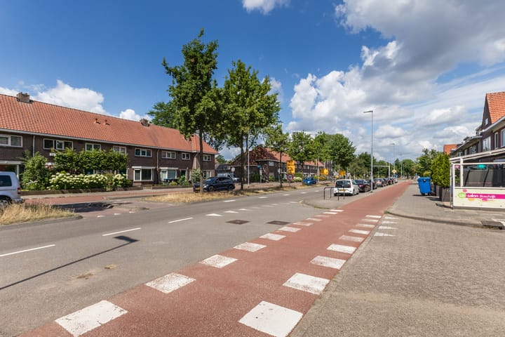 Foto 15 van Pastoor van Arslaan 5