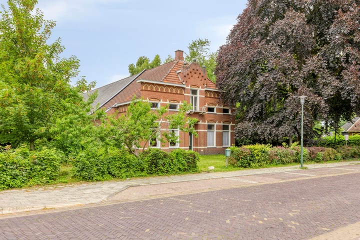 Foto 2 van Dorpsstraat 33