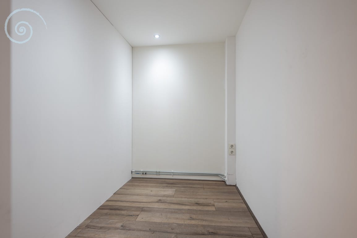 Photo 14 of Koningspleisterplaats 107