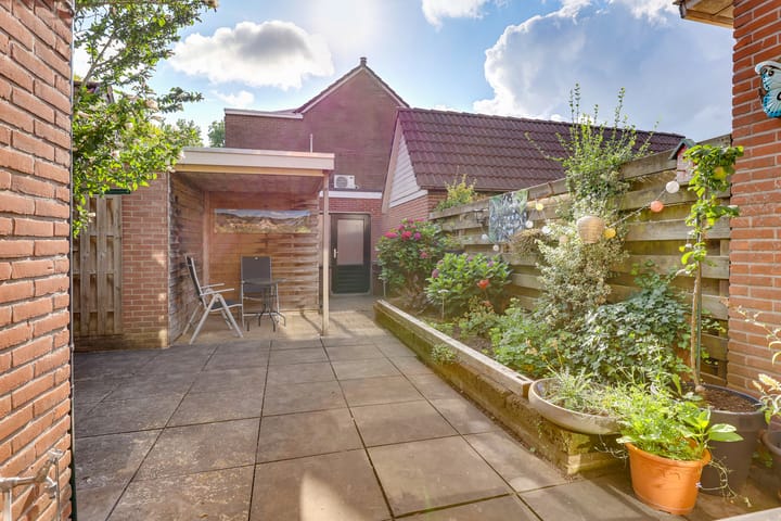 Foto 25 van Beethovenlaan 134