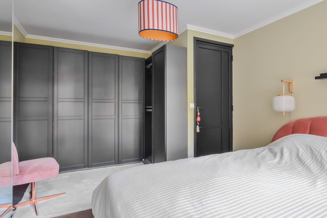 Photo 16 of Van Oldenbarneveldtstraat 86-1