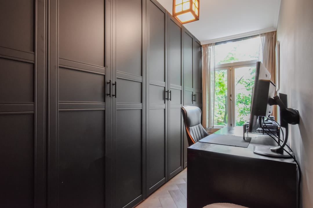 Photo 17 of Van Oldenbarneveldtstraat 86-1