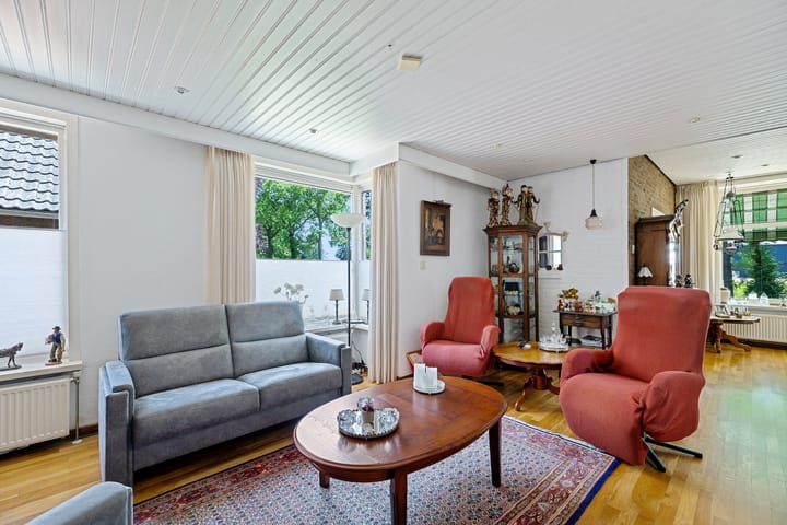 Photo 11 of Zuiderdiep 333