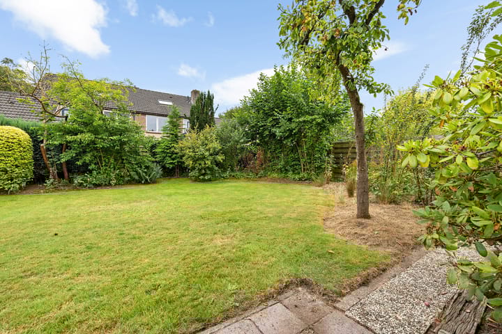 Photo 29 of Waezenburglaan 88