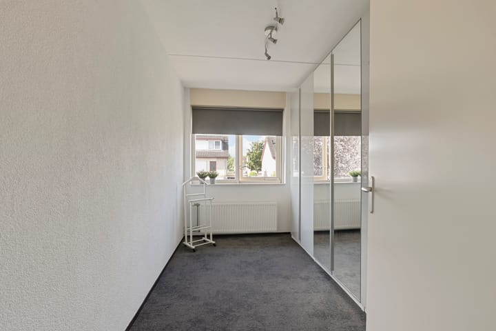 Foto 21 van Doornenburgallee 9