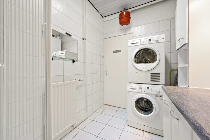 Foto 18 van De Genestetlaan 80