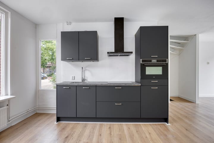 Foto 6 van Klompenmakerstraat 4