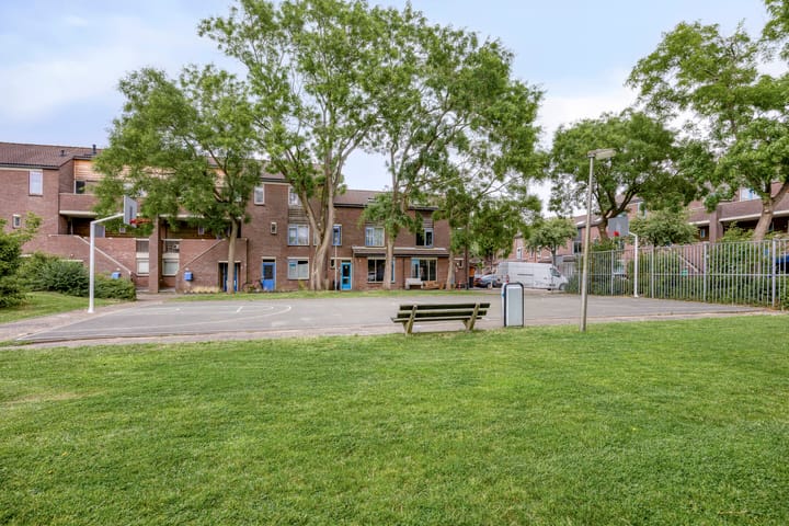 Foto 20 van Klompenmakerstraat 4