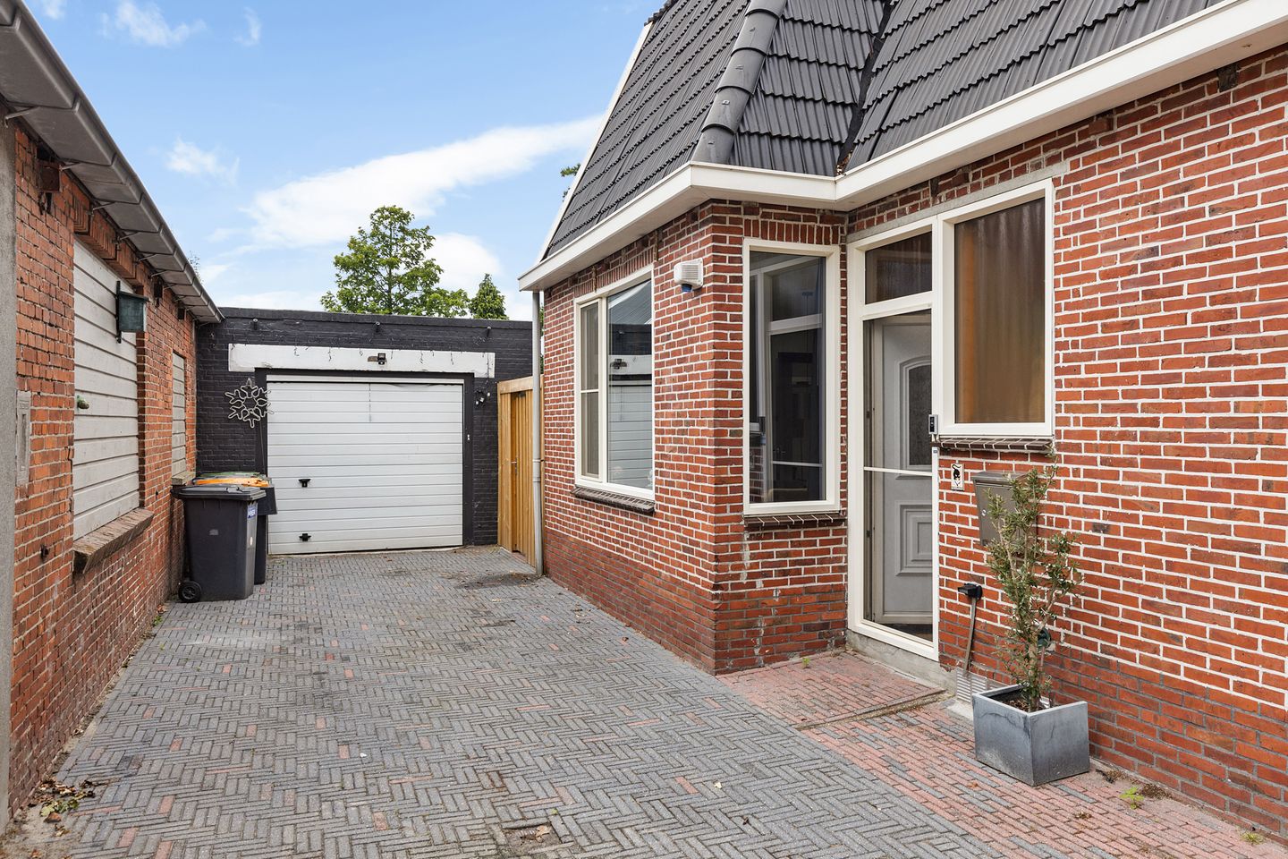 Photo 5 of J. Kammingastraat 133