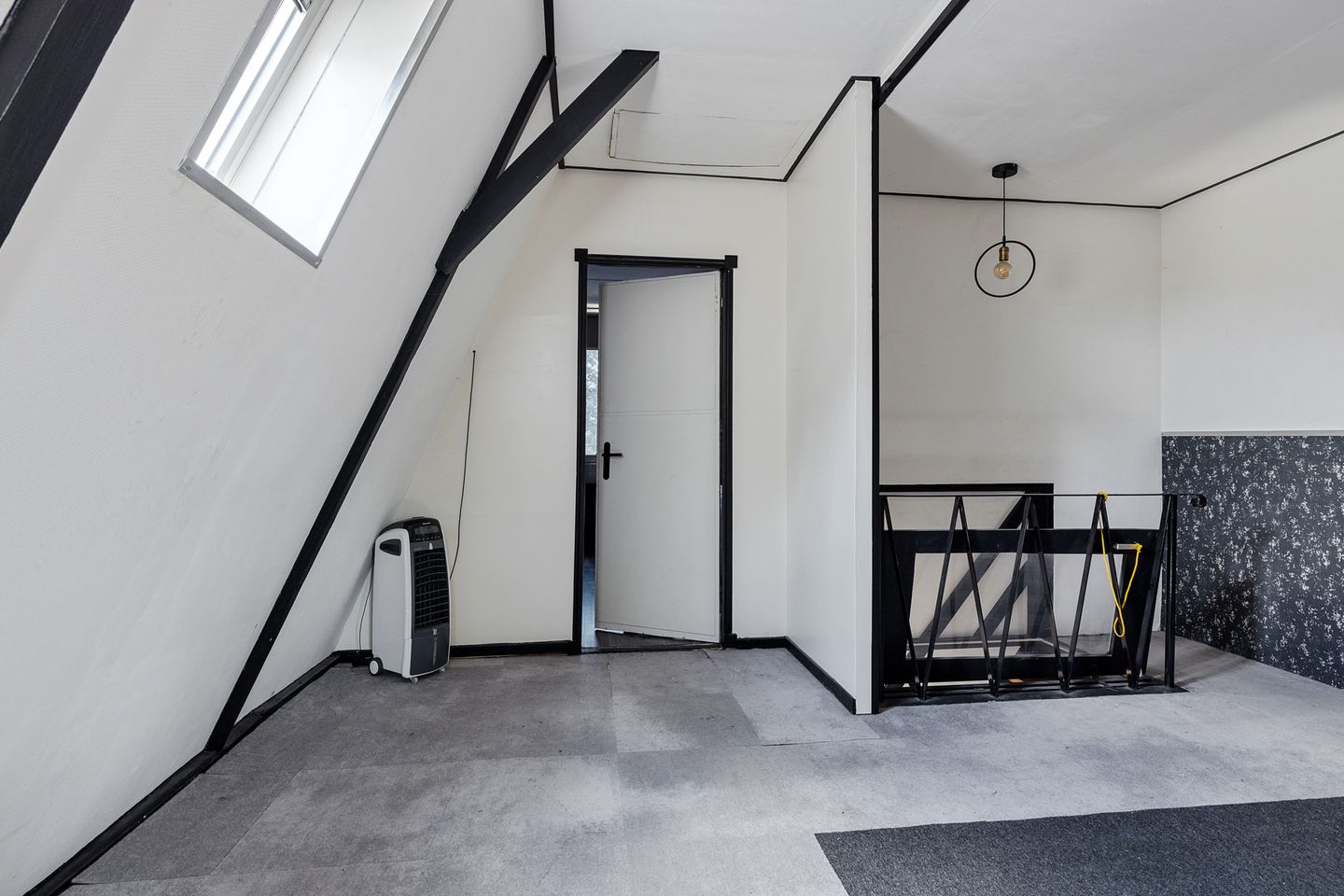 Photo 20 of J. Kammingastraat 133