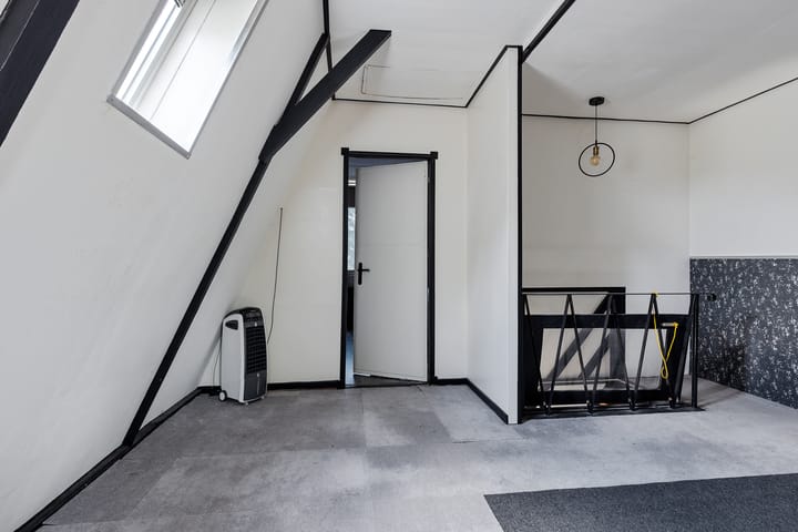 Foto 20 van J. Kammingastraat 133