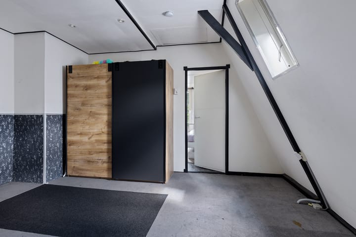 Foto 21 van J. Kammingastraat 133