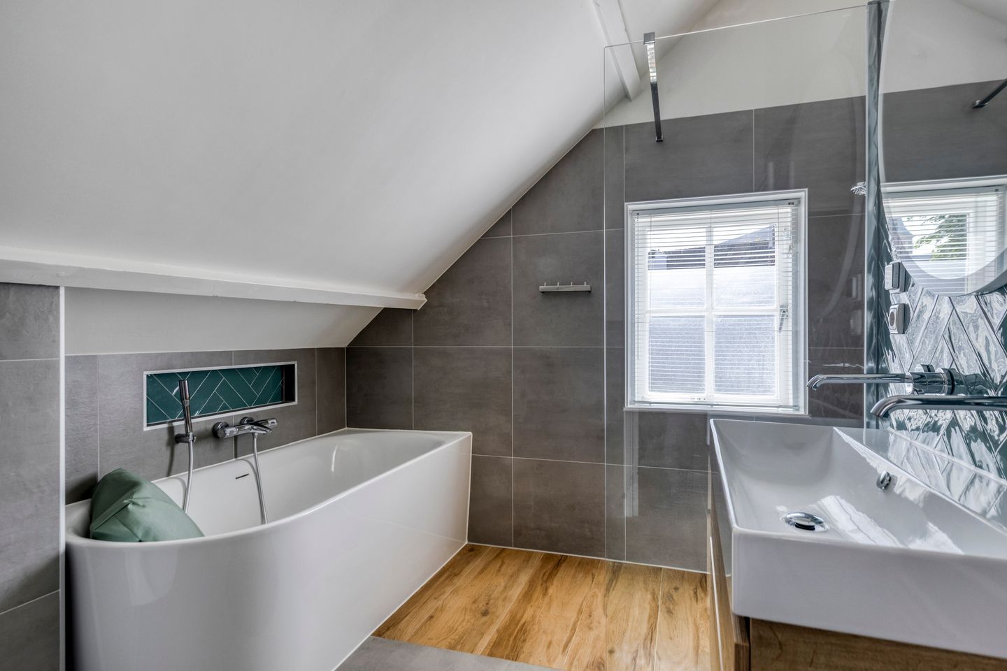 Foto 20 van Latijnse Schoolstraat 13-A