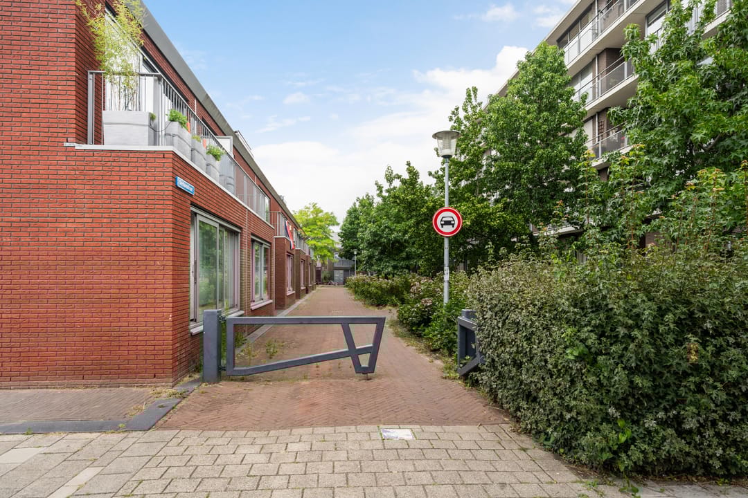 Photo 32 of Gerhardstraat 61