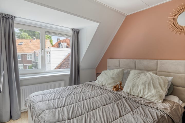 Foto 19 van D. Doniastraat 153