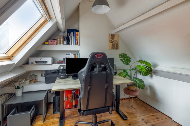 Foto 27 van D. Doniastraat 153