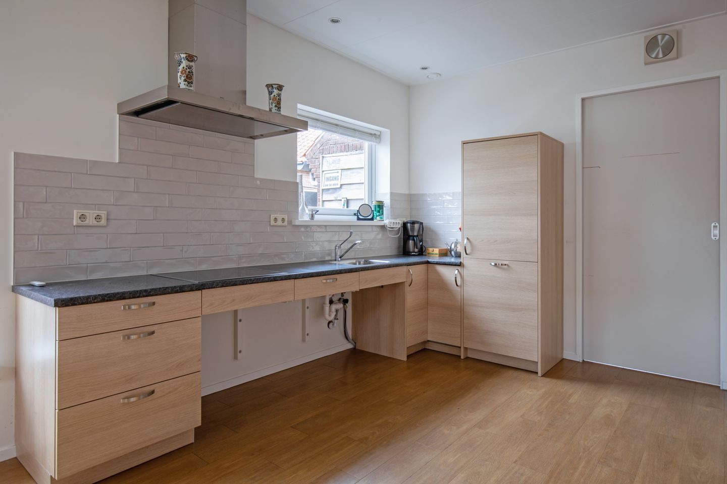 Foto 5 van Burgerhoutstraat 6