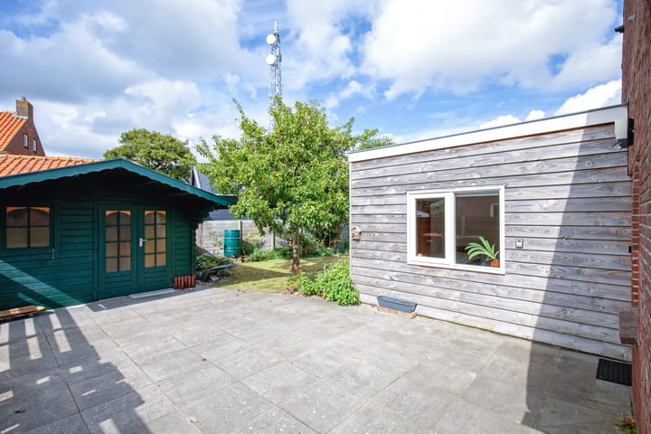 Foto 18 van Burgerhoutstraat 6