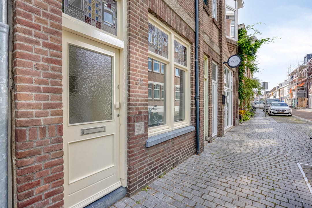Foto 1 van Korenbeursstraat 36