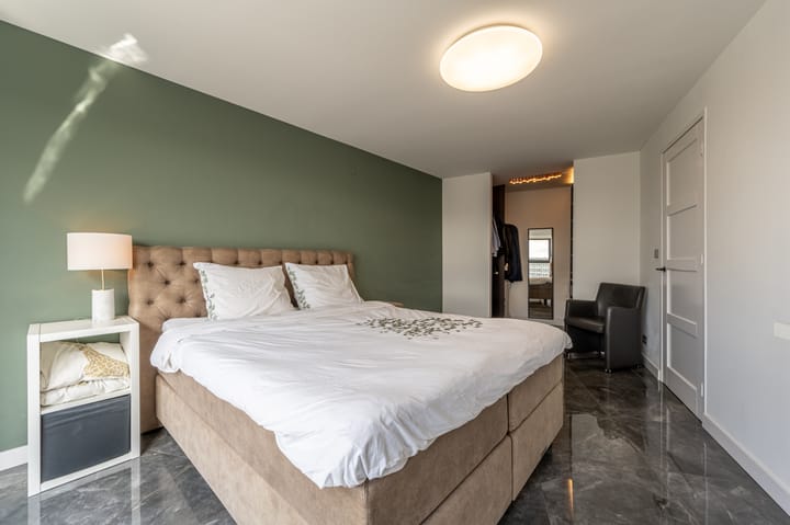 Foto 18 van Weena 209