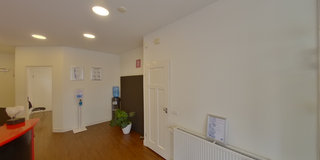 View 360° photos