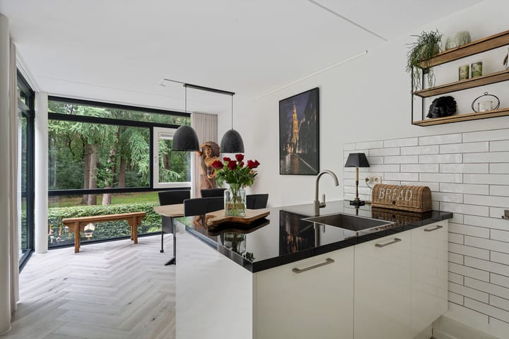 Foto 3 van Valtherlaan 263