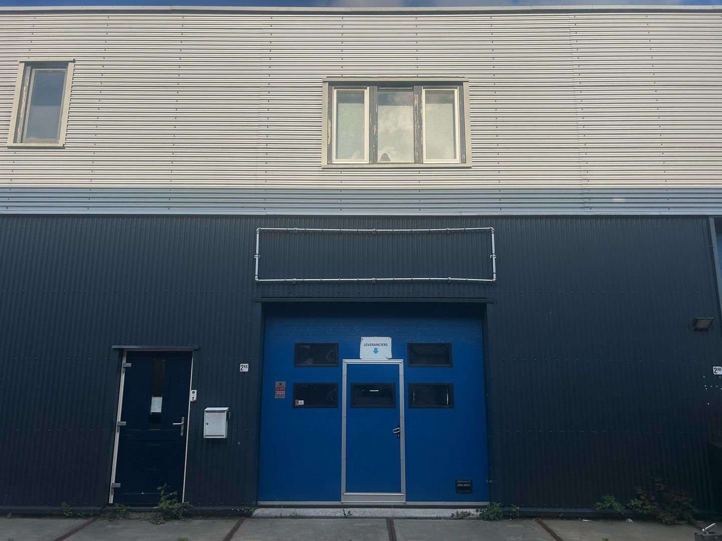 Bekijk foto 1 van Energiestraat 2-kk
