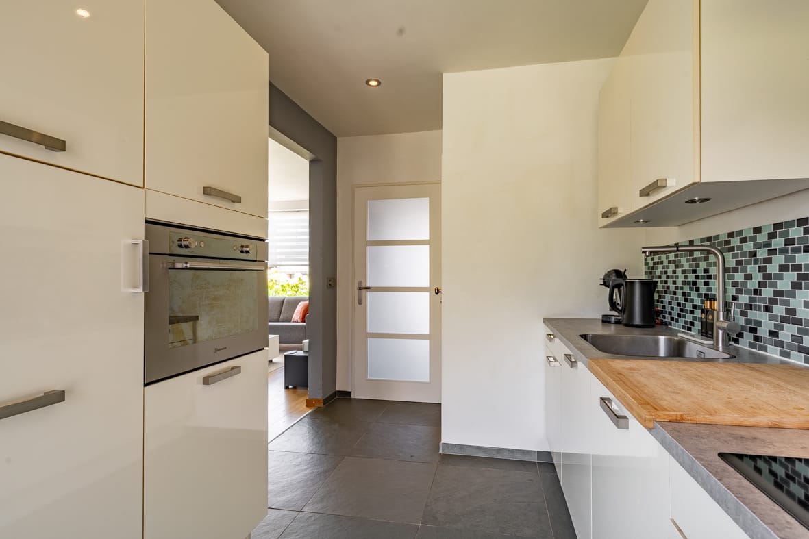 Foto 10 van Dross Banensstraat 6