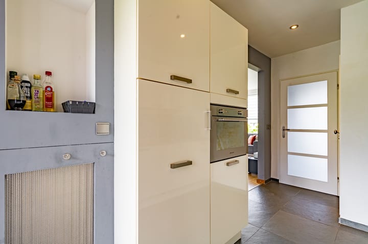 Photo 12 of Dross Banensstraat 6