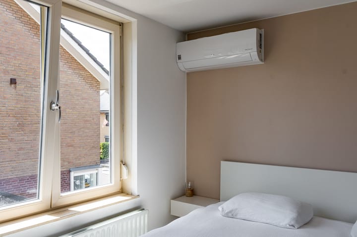 Photo 15 of Dross Banensstraat 6