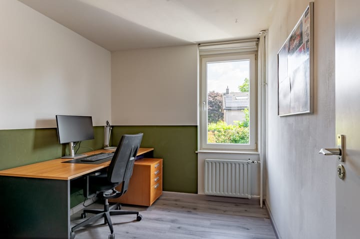 Photo 16 of Dross Banensstraat 6