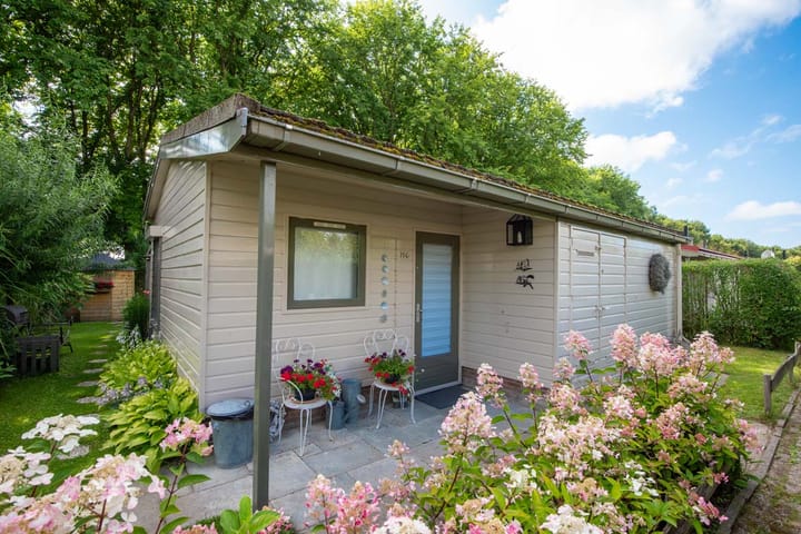 Photo 2 of Rekerlanden 156