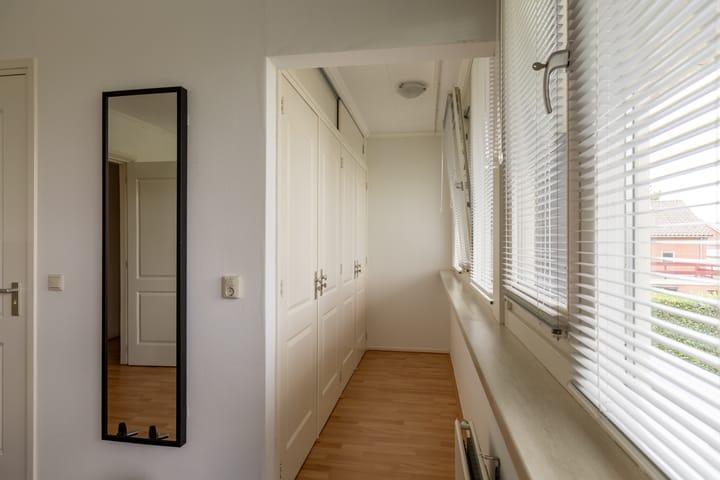 Photo 23 of Prins Bernhardstraat 40