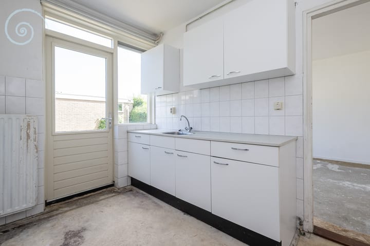 Photo 9 of Lauwerijnstraat 17