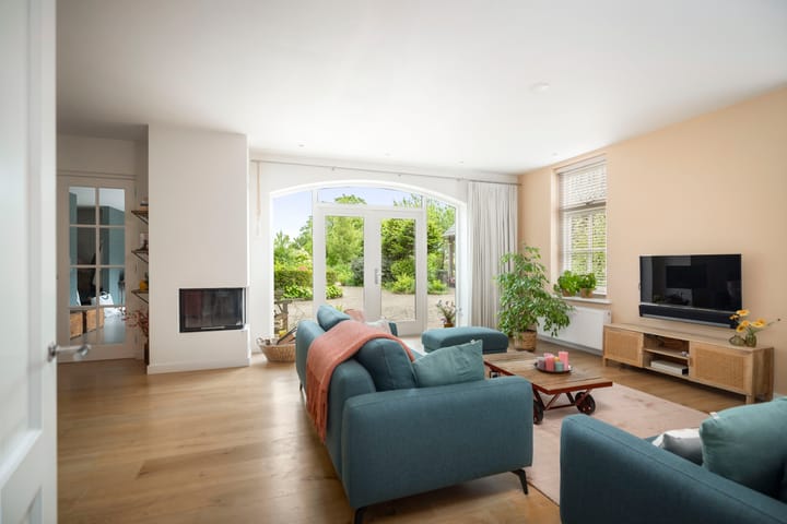 Foto 23 van Burgemeester van der Feltzweg 98