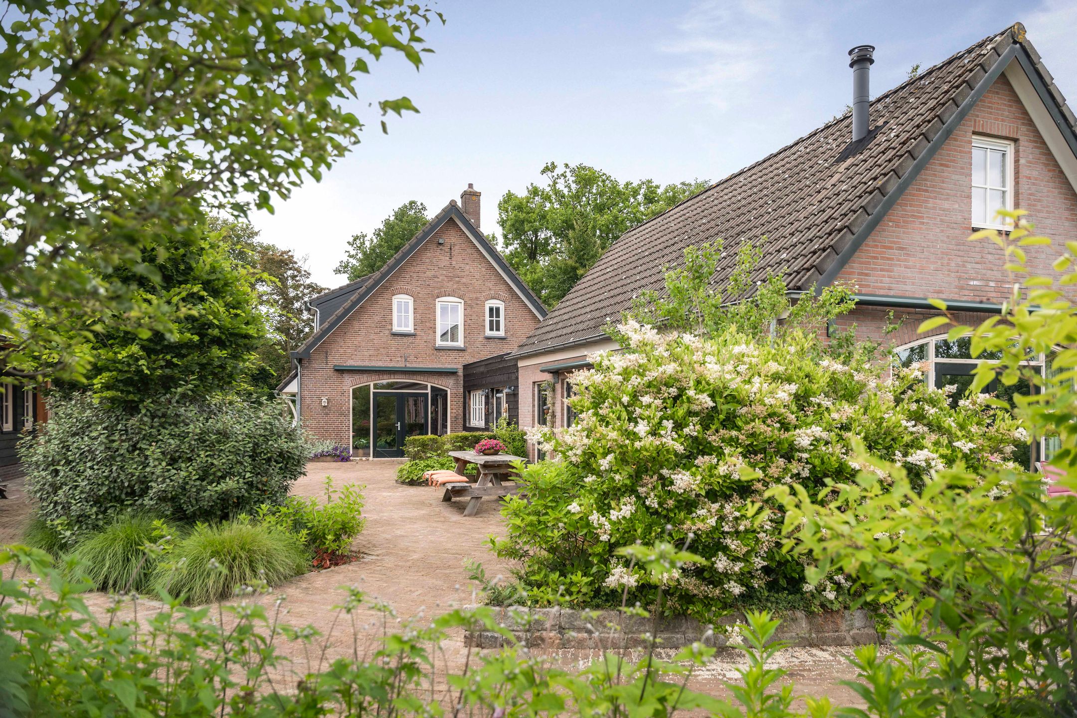 Foto 54 van Burgemeester van der Feltzweg 98